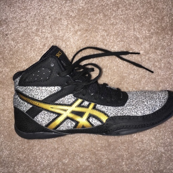 Asics Shoes Black And Gold Asics Boxingwrestling Shoes Poshmark